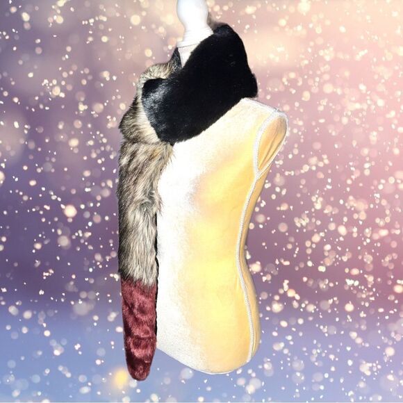Faux fur tri colored wrap scarf! Nwot - Picture 2 of 5